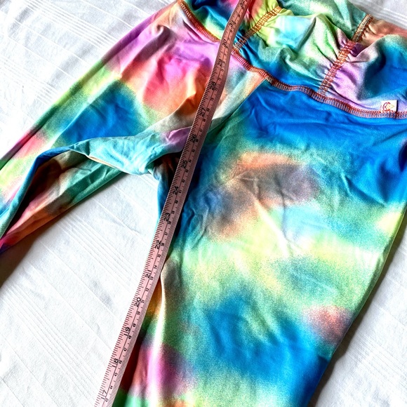 Shakti Activewear Leggings - Picture 5 of 5